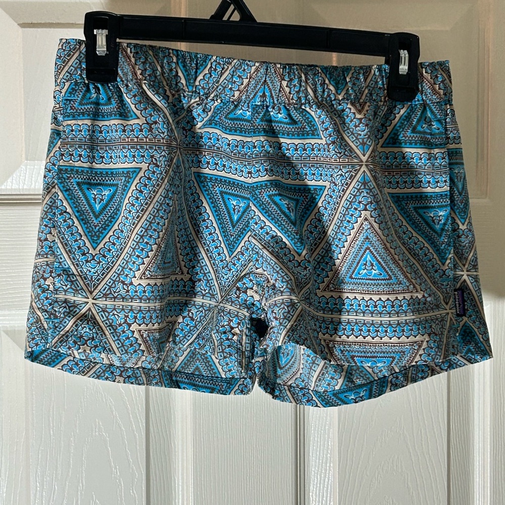 Patagonia Women’s Athletic Shorts in Teal and White Geometric Print